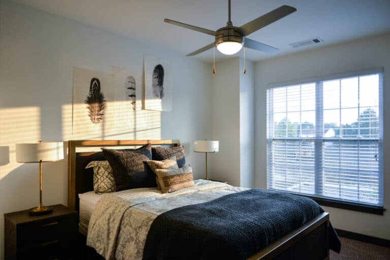 bedroom-sawyer-east-end-apartments